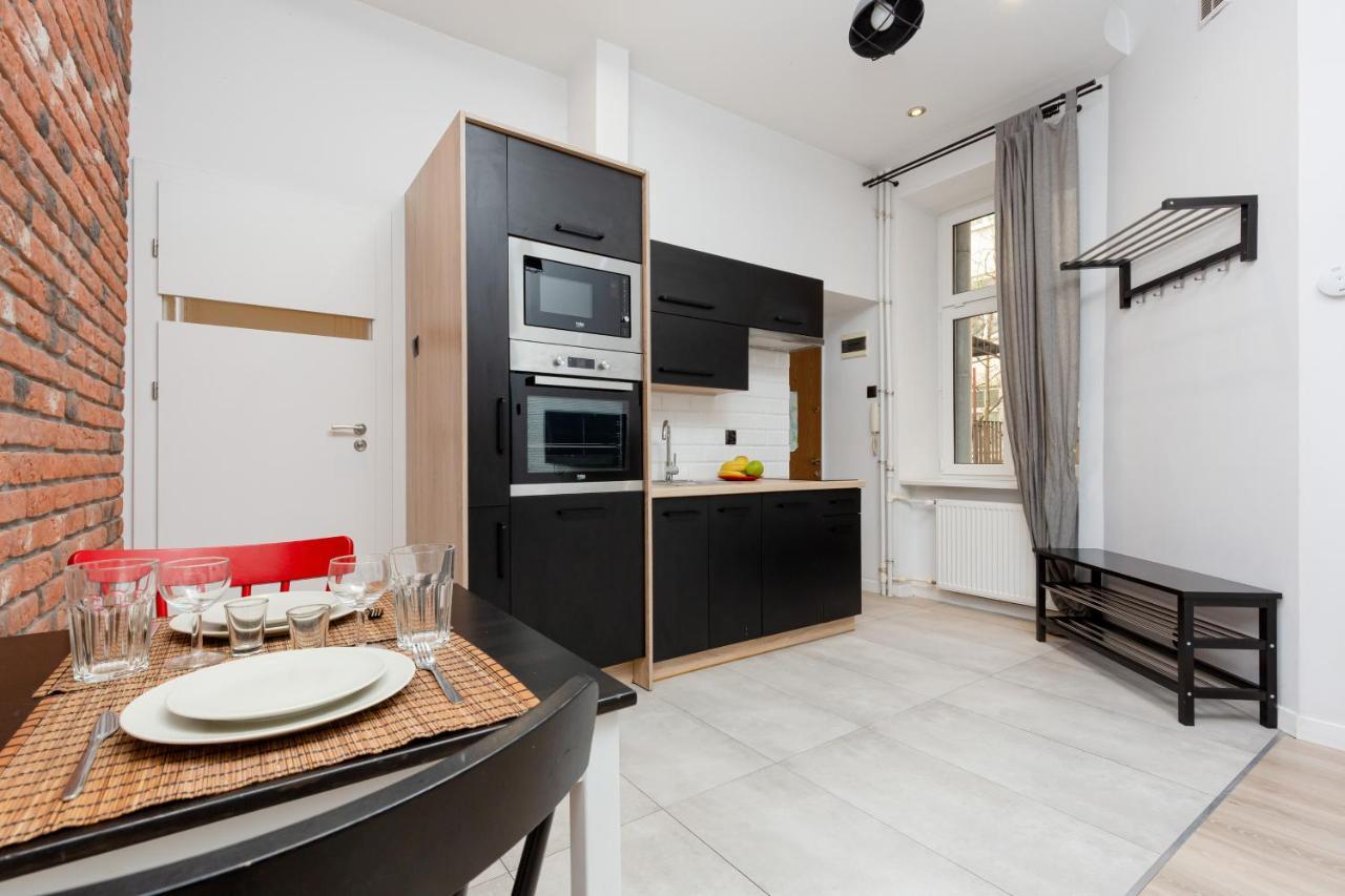 Downtown Studio Apartment Poznanska By Renters Varsóvia Exterior foto